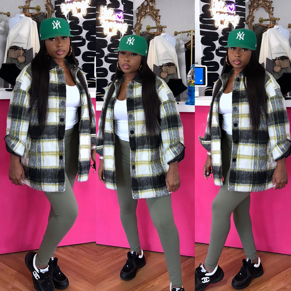 Chicago girl flannel